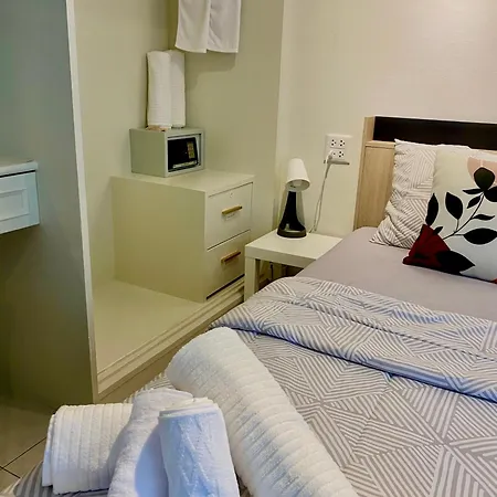 Patong Center Comfort Stay Exterior photo