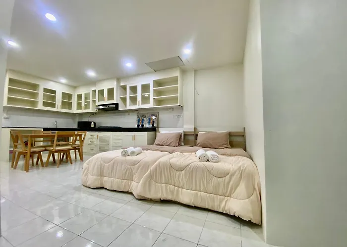 Patong Center Comfort Stay