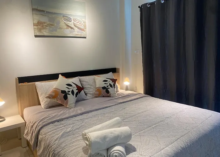 Patong Center Comfort Stay