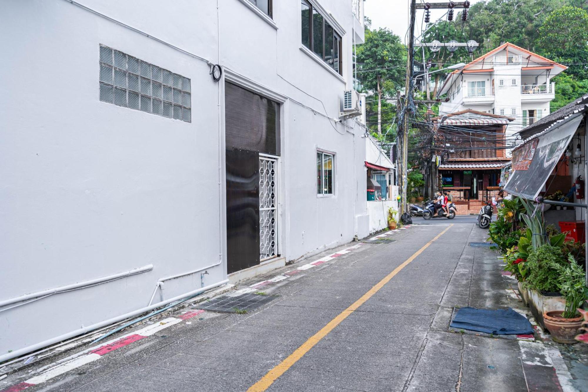 Center Comfort Patong
