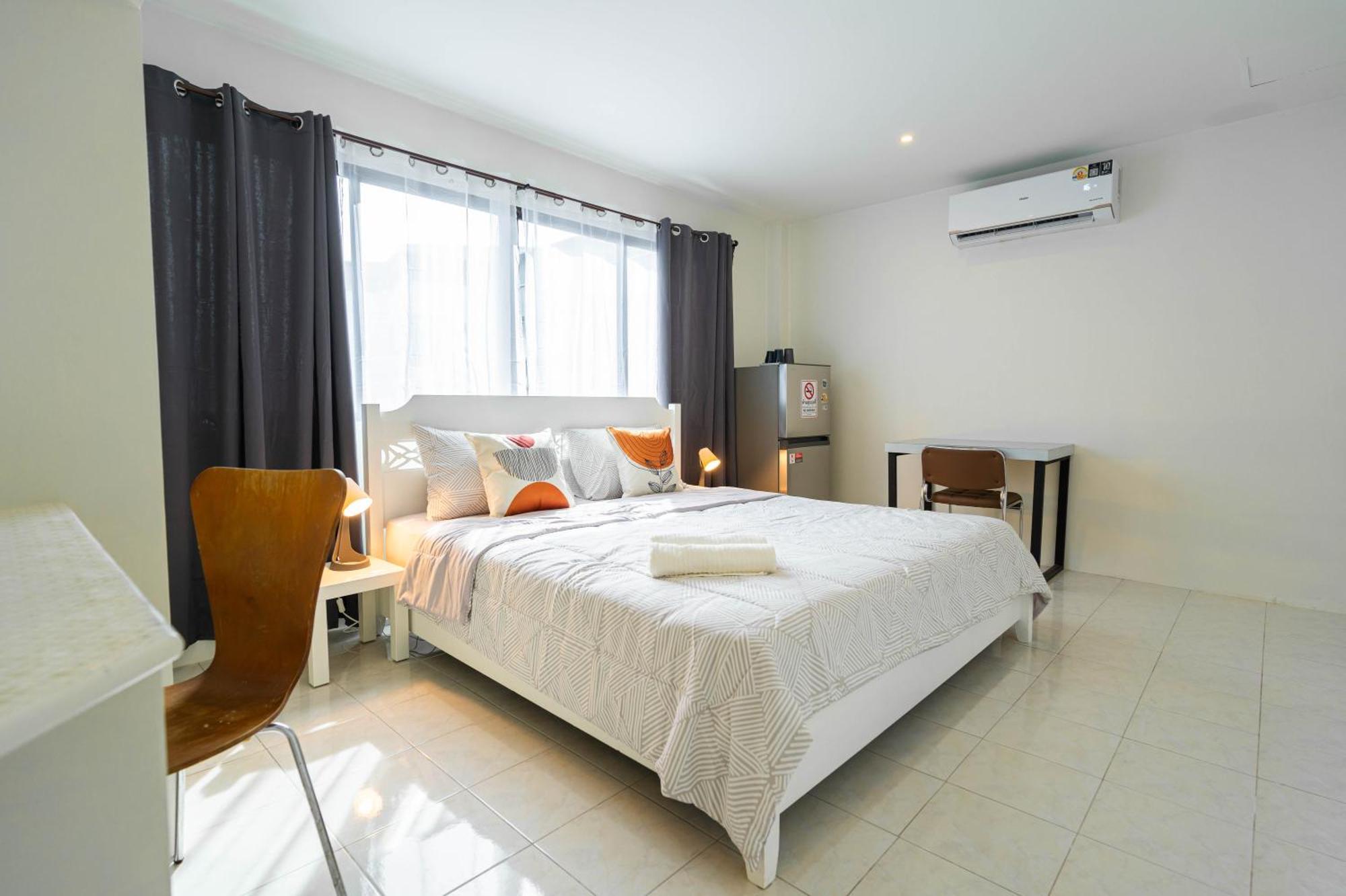 Apartment Center Comfort *