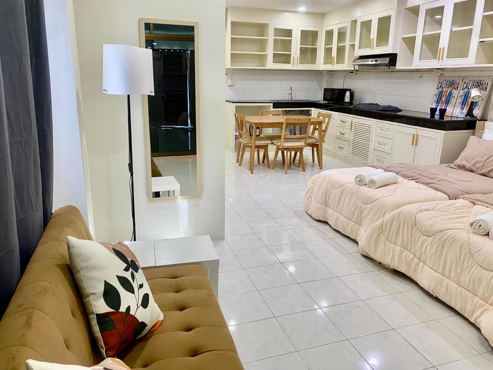 Apartment Center Comfort