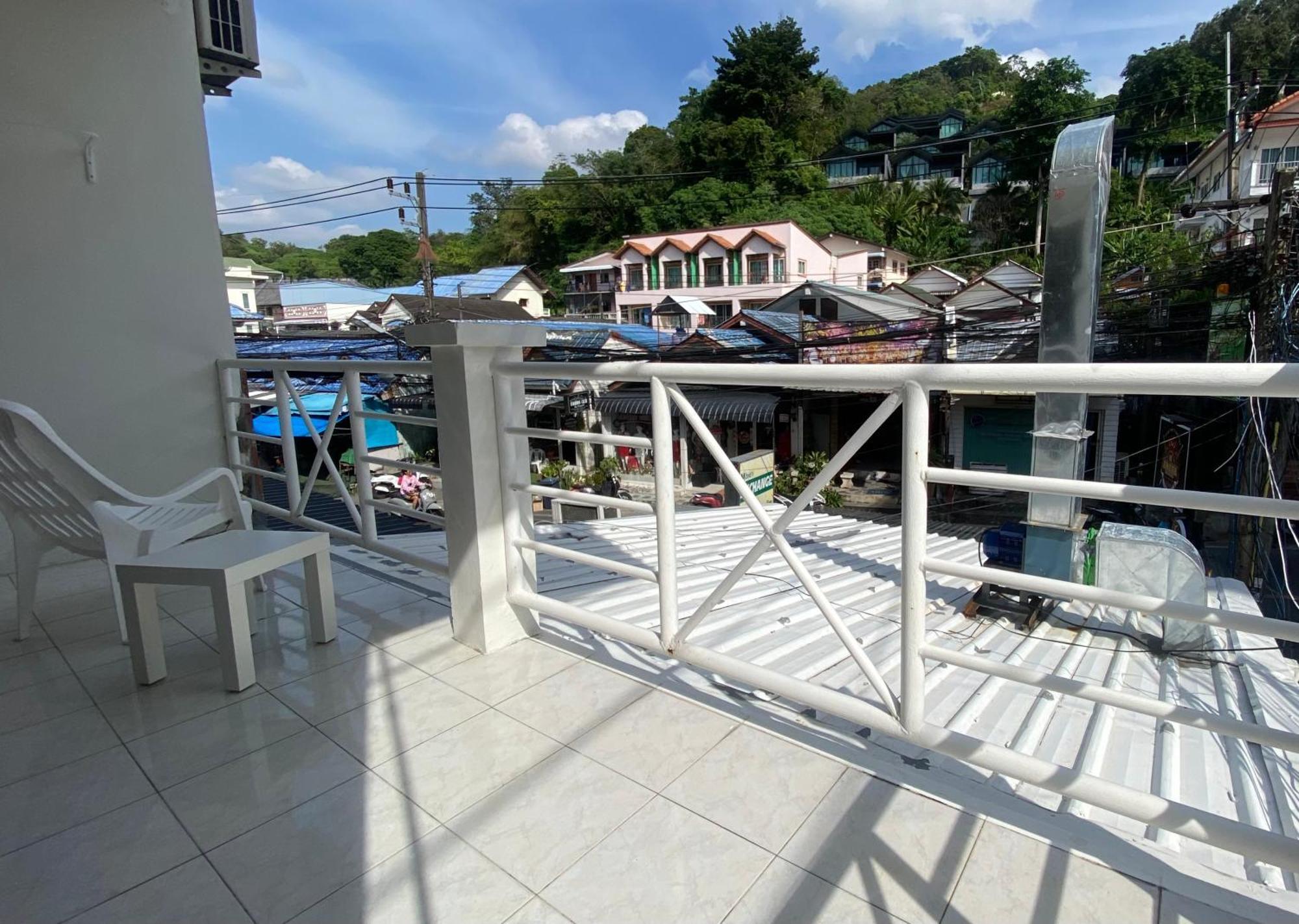 Center Comfort Apartment Patong